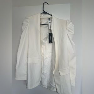 Venti6 White Blazer size Small